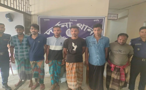 দর্শনায় বিভিন্ন মামলায় গ্রেপ্তার ৫