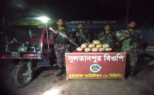 জীবননগর সীমান্তে বিপুল মাদকদ্রব্য উদ্ধার, যুবক আটক
