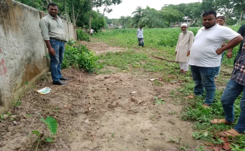 জয়রামপুর মাধ্যমিক বিদ্যালয়ের ১০টি মেহগনি গাছ কেটে নেয়ার অভিযোগ