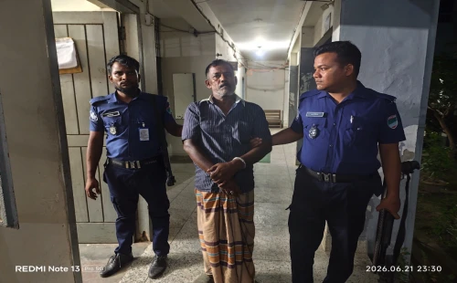 চুয়াডাঙ্গায় গাঁজাসহ মাদক মামলার আসামি আটক