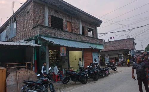 জমি বিক্রির পর বউকে দিয়ে ক্রেতার বিরুদ্ধে মামলা!