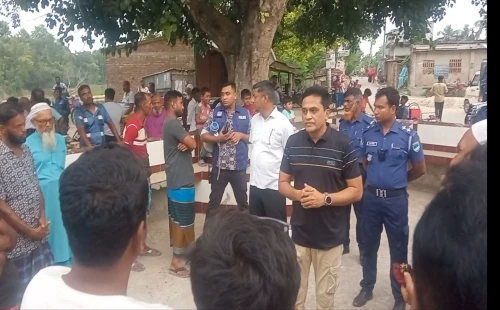 দর্শনায় মাদক বিরোধী পথসভায় ওসি নজরুল ইসলাম