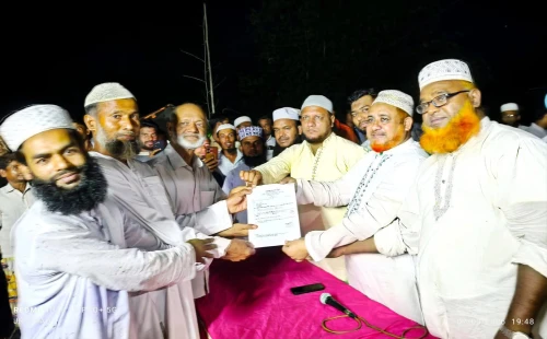 জীবননগর সেনেরহুদা মসজিদে ৩ লাখ টাকার অনুদান দিলেন এমপি রুহুল আমিন
