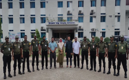 আলমডাঙ্গা উপজেলা স্বাস্থ্য কমপ্লেক্সের নিরাপত্তায় ১০ আনসার সদস্য নিয়োগ