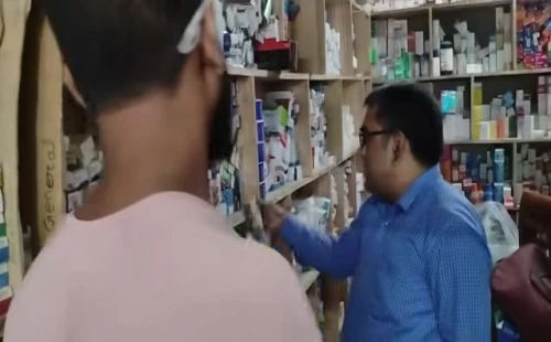 দামুড়হুদায় ভোক্তা অধিকার সংরক্ষণ অধিদপ্তরের অভিযান