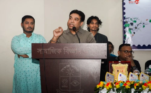 ২০২৫-২৬ শিক্ষাবর্ষে ঢাবিতে ভর্তি হওয়া শিক্ষার্থীদের বরণ করে নিলো ডুসাক