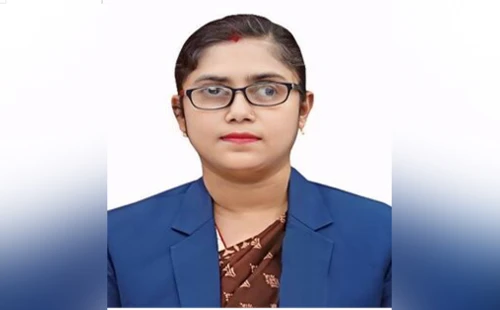 প্রশাসনিক স্বচ্ছতার অনন্য দৃষ্টান্ত দেখালেন সদর ইউএনও তিথি মিত্র