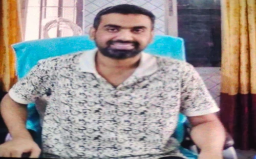 কালীগঞ্জ হাসপাতালের স্বাস্থ্য কর্মকর্তা আমানউল্লাহ আল মামুনের বিরুদ্ধে অভিযোগ
