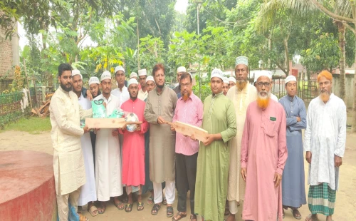 আন্দুলবাড়ীয়ায় জামায়াতের উদ্যোগে ক্রীড়া-সামগ্রী বিতরণ