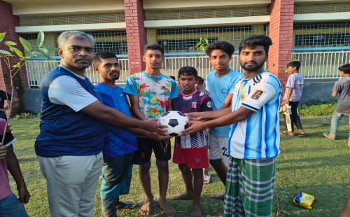 তিতুদহে পরিবেশবাদী সংগঠনের আয়োজনে অনূর্ধ্ব-১২ দলের লড়াই