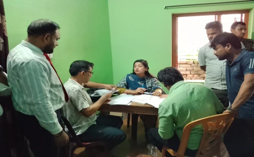 আলমডাঙ্গায় ভুয়া চিকিৎসার অভিযোগে টিয়ানশির প্রতিনিধিসহ ৩ জনের জেল