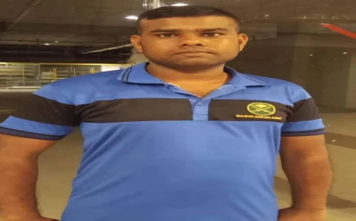 মেহেরপুরে ছাদ থেকে পড়ে যুবকের মৃত্যু