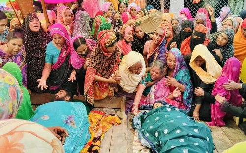 দামুড়হুদার কালিয়াবকরী গ্রামে মেশিনে ঘাস কাটতে গিয়ে বিপত্তি