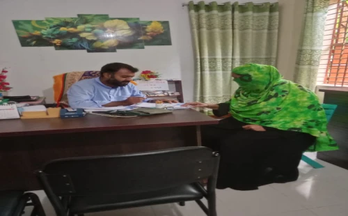 আলমডাঙ্গা ডায়াবেটিক সমিতিতে ডায়াবেটিক বিশেষজ্ঞের পরামর্শ ফি মাত্র ২০ টাকা