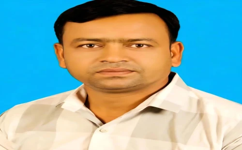 কালীগঞ্জে নিষিদ্ধ আ.লীগ বিরুদ্ধে মিছিল করে উল্টো জেলে যুবদল নেতা জসিম!