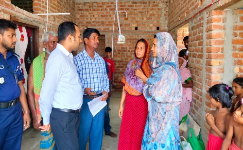 বদরগঞ্জ মর্তুজাপুরে বাল্যবিয়ে বন্ধ করলেন এসিল্যান্ড