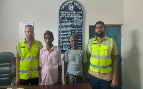 সরোজগঞ্জে ১৪ গ্রাম গাঁজাসহ দুইজন আটক