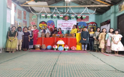 দর্শনায় আনন্দধাম একাডেমির আয়োজনে সংগীত, নৃত্য ও আবৃত্তির আসর