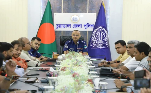 চুয়াডাঙ্গায় সাংবাদিকদের সঙ্গে নবাগত পুলিশ সুপার মেহেদী শাহরিয়ারের মতবিনিময়