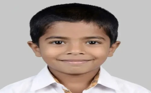 দামুড়হুদায় মোটরসাইকেলের ধাক্কায় আহত শিশুর ঢাকায় মৃত্যু