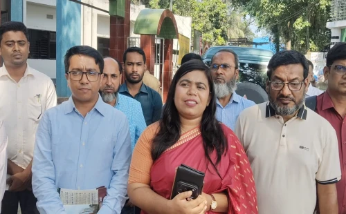 দর্শনায় ডেঙ্গু প্রতিরোধে পরিচ্ছন্নতা অভিযান