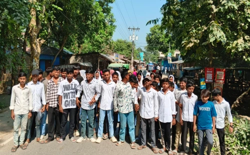আলমডাঙ্গার পাইকপাড়া হাইস্কুলে এসএসসি নির্বাচনী পরীক্ষার প্রশ্নফাঁস!