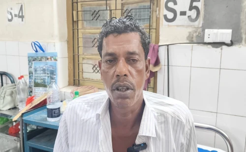 আলমডাঙ্গায় ডিবি পরিচয়ে তুলে নিয়ে মারধরের অভিযোগ