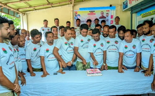 দামুড়হুদায় যুবদলের প্রতিষ্ঠাবার্ষিকী উদ্যাপন