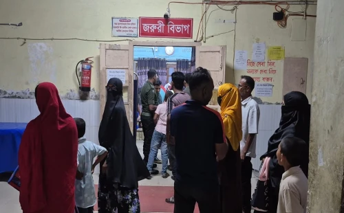মহেশপুরে কৃষকদের সারের কার্ড ভাগাভাগি নিয়ে দুই পক্ষের সংঘর্ষে আহত ১২