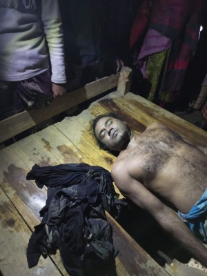 জীবননগর বেনীপুর বাওড়ে নৌকা ডুবিতে পাহারাদারের মৃত্যু
