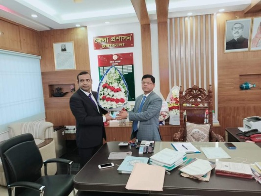 চুয়াডাঙ্গার নবাগত ডিসি আমিনুল ইসলাম খানের দায়িত্বভার গ্রহণ