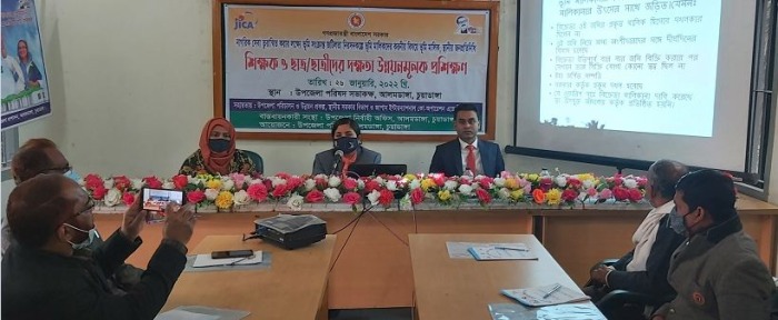 আলমডাঙ্গায় ভূমি মালিকদের প্রশিক্ষণ অনুষ্ঠিত