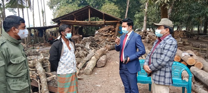 জীবননগরে মোবাইল কোর্টে ছয়জনকে জরিমানা