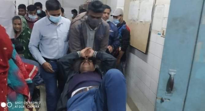 সড়ক দুর্ঘটনায় মেহেরপুর মোটর শ্রমিক নেতা আহত