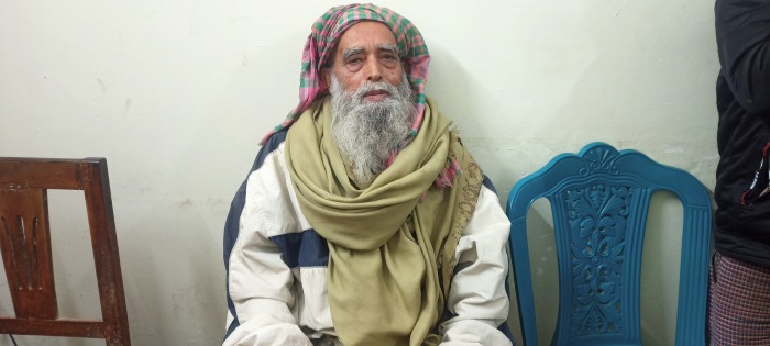 চুয়াডাঙ্গায় রাস্তা নিয়ে বিরোধের জেরে মুক্তিযোদ্ধাকে মারধর