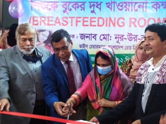 চুয়াডাঙ্গা রেডক্রিসেন্ট চক্ষু হাসপাতালে শিশুকে বুকের দুধ খাওয়ানো কক্ষের উদ্বোধন