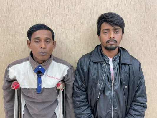 চুয়াডাঙ্গায় ছিনতাইকারী-মাদক ব্যবসায়ী দুজন আটক