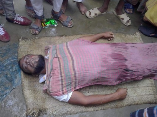 শ্রবণপ্রতিবন্ধীকে বাঁচাতে গিয়ে নিজে হলেন লাশ
