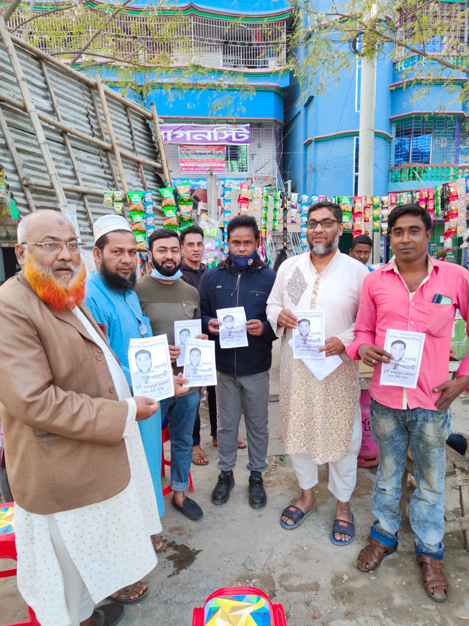 জীবননগরে সাংবাদিক এম আর বাবুর গণসংযোগ