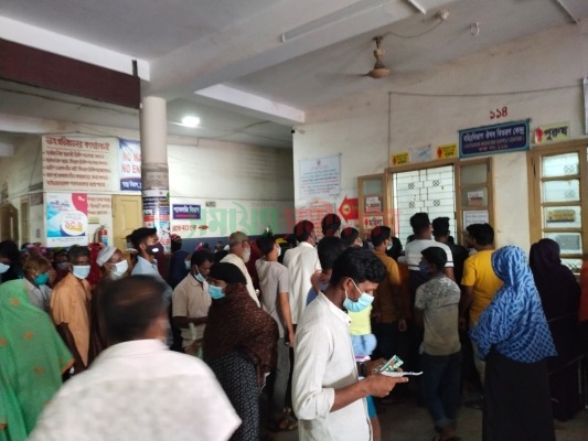 চুয়াডাঙ্গা সদর হাসপাতালে দুই রোগীর টাকা চুরির অভিযোগ