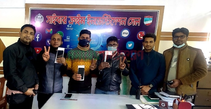 ৫টি হারানো স্মার্টফোন উদ্ধার করল চুয়াডাঙ্গা সাইবার ক্রাইম ইনভেস্টিগেশন সেল