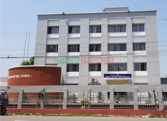 ঝিনাইদহ আঞ্চলিক পাসপোর্ট অফিসে বেড়েছে দালালের দৌরাত্ম্য