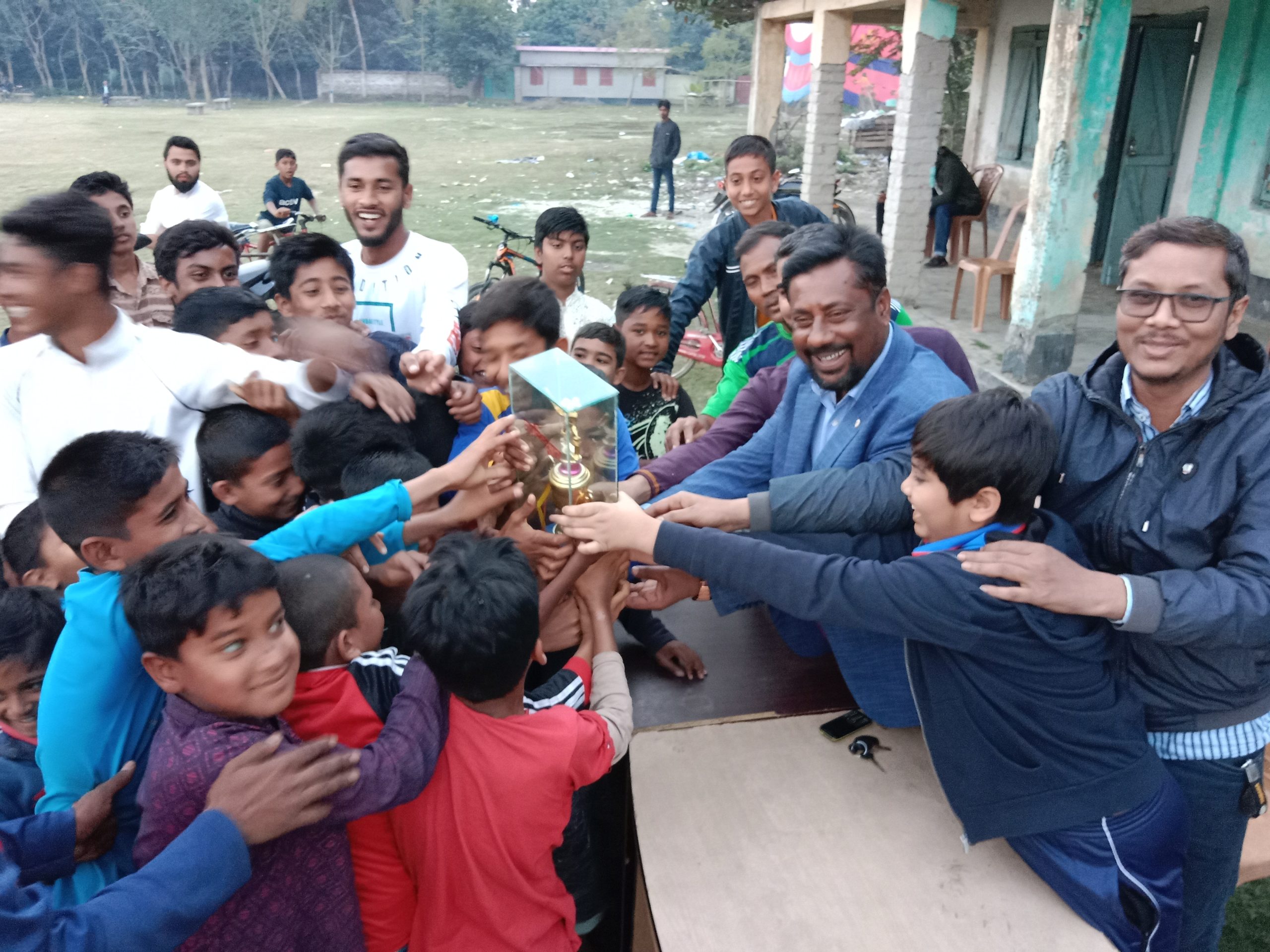 দামুড়হুদায় ক্রিকেট টুর্নামেন্টের ফাইনাল