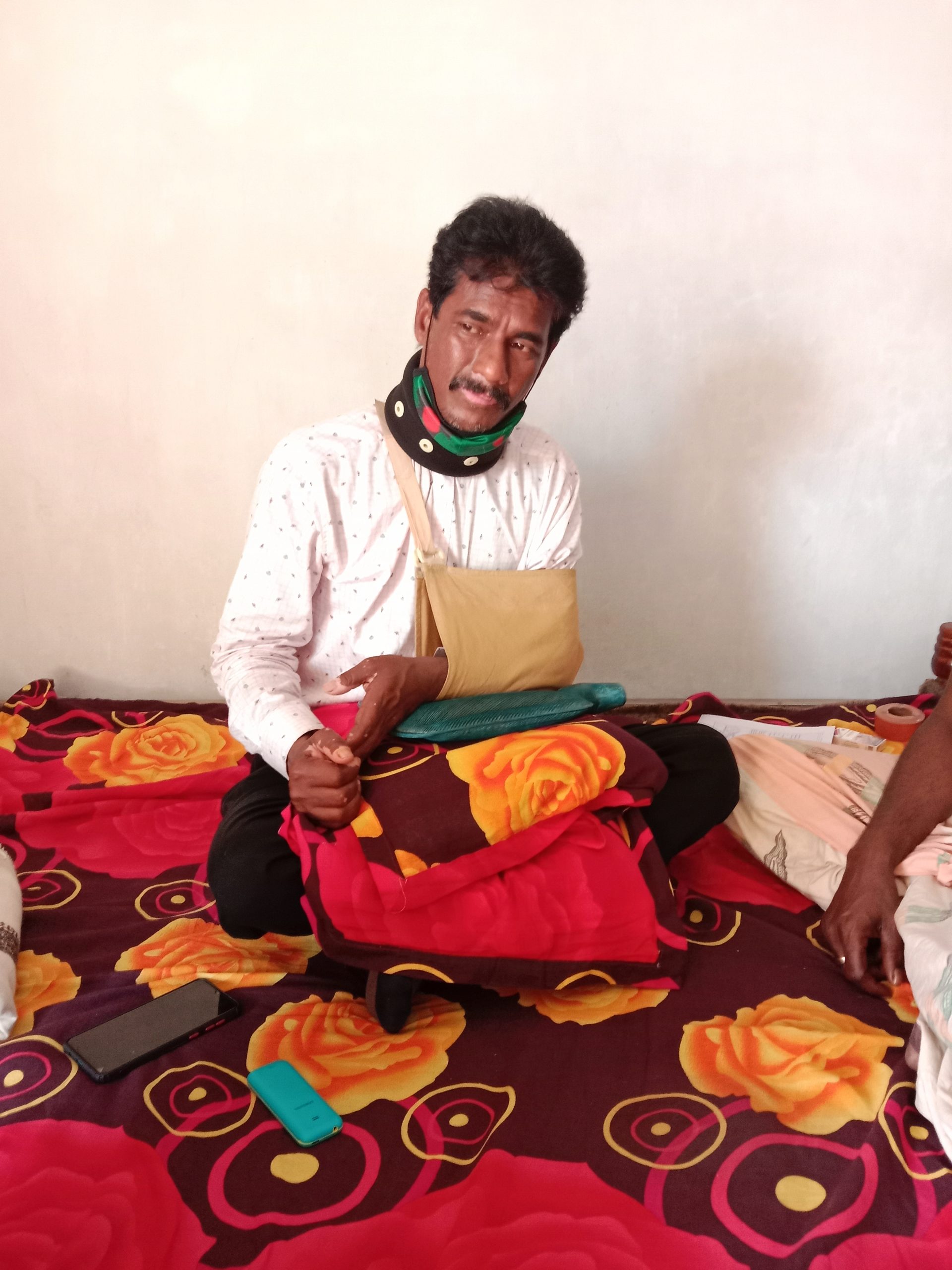 অসুস্থ শরীরে অফিস করে প্রশংসায় ভাসছেন চেয়ারম্যান কামাল উদ্দিন