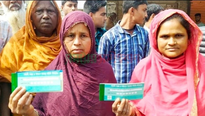 গ্রাহকের ৫ কোটি টাকা নিয়ে পালিয়েছেন মাহিরুল