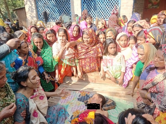 ১০ টাকার জন্য শিশুকে জবাই করে হত্যা!