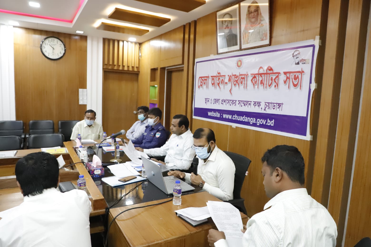 চুয়াডাঙ্গায় আইনশৃঙ্খলা কমিটির মাসিক সভায় জেলা প্রশাসক আমিনুল ইসলাম খান