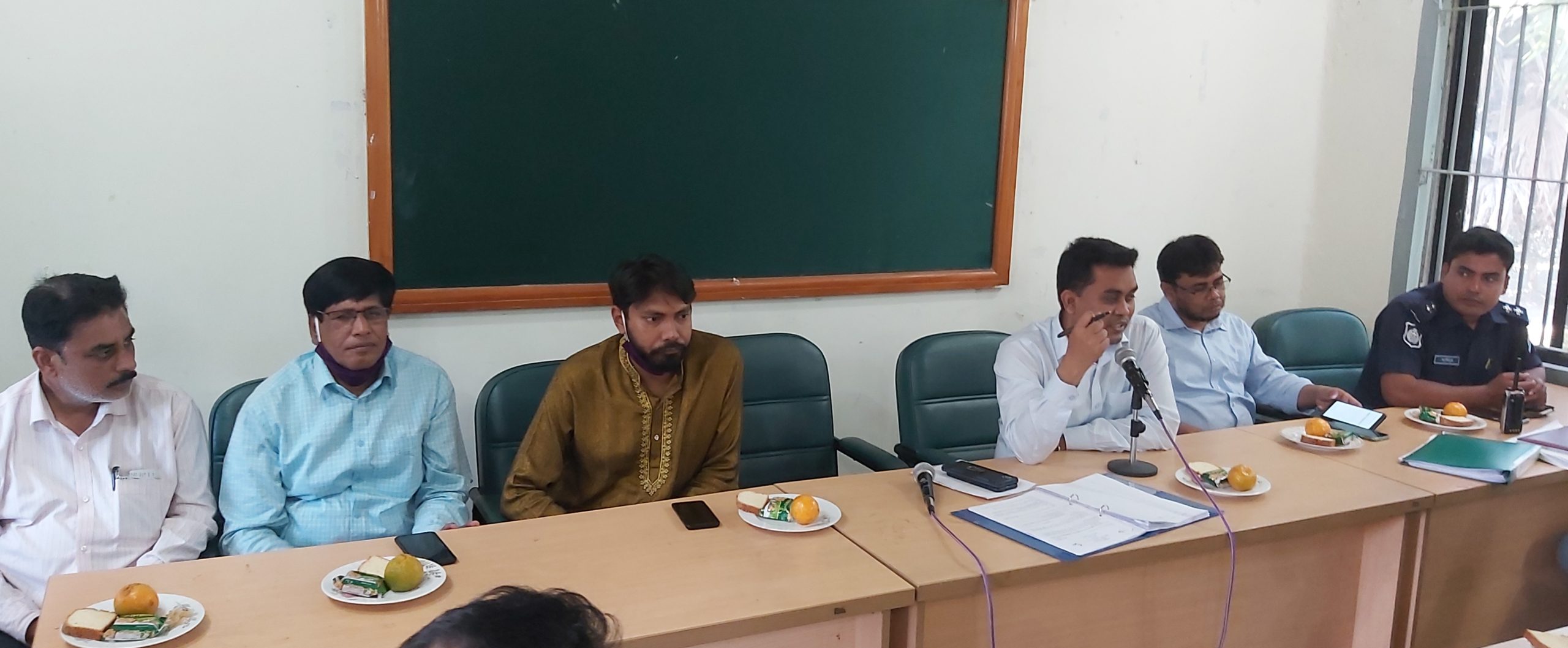 আলমডাঙ্গায় স্বাধীনতা সুবর্ণজয়ন্তী উদ্যাপন উপলক্ষে আলোচনা সভা