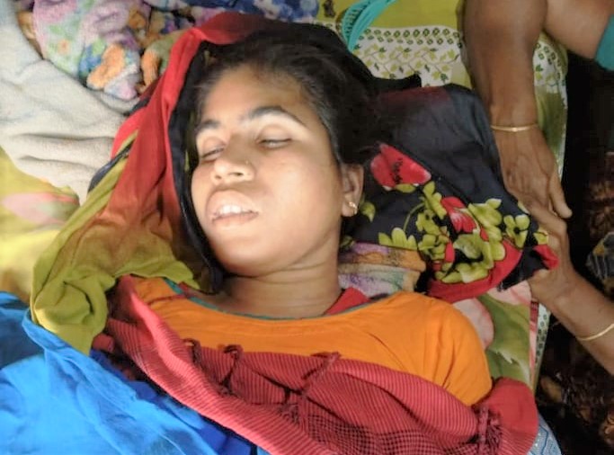 আকন্দবাড়িয়ায় গৃহবধূর রহস্যজনক মৃত্যু