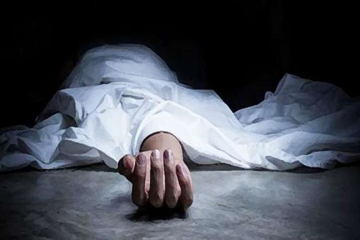 দর্শনায় কেরুজ শ্রমিক নেতা হাজি আকরাম আলীর ইন্তেকাল